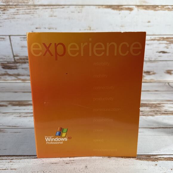 Microsoft Windows XP Professional w/Product Key CD Version 2002 - Picture 1 of 4
